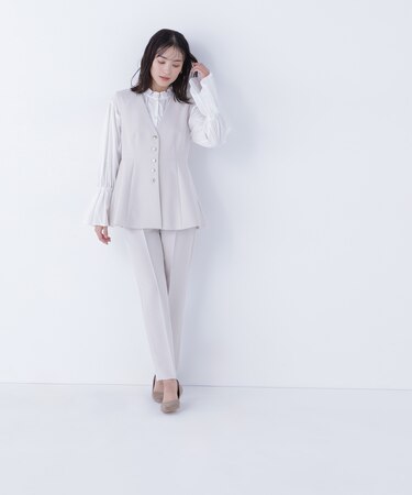 フロントボタンペプラムジレ SETUP テーパードパンツ