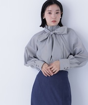 ハイネックリボンボウブラウス