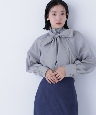 ハイネックリボンボウブラウス