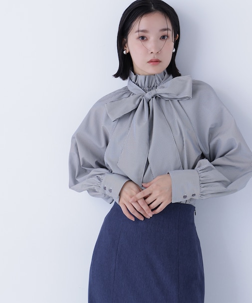 ハイネックリボンボウブラウス