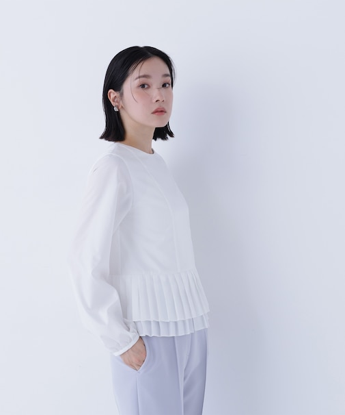 プリーツヘムブラウス