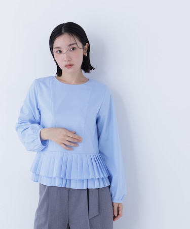 プリーツヘムブラウス