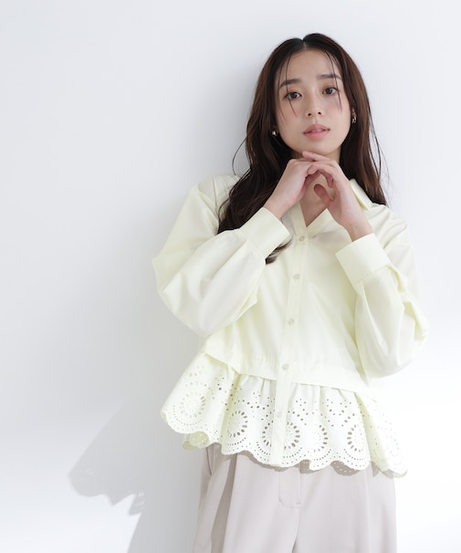 エンブロイダリーヘムブラウス