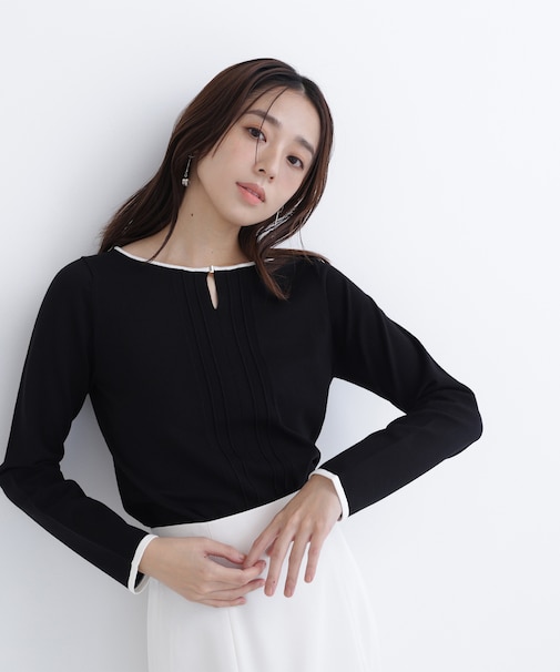 バイカラーフロントタックニット