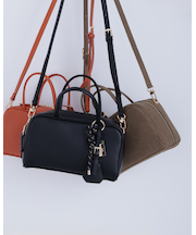 ボストンバッグ