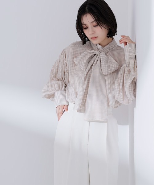 ⭐︎eleven イレブン トップス＆スコート日本M相当　試着のみ極美品 &mall（アンドモール）三井ショッピングパーク公式通販