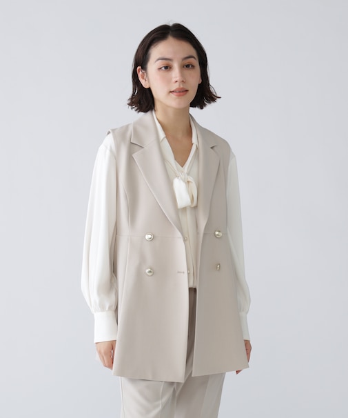 “みんなの声をカタチにした”洗えてシワになりづらいジレセットアップ