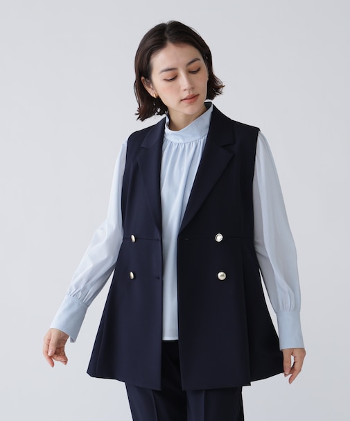 “みんなの声をカタチにした”洗えてシワになりづらいジレセットアップ