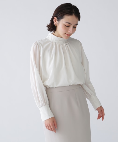 楽ちんキレイ見えジャージーブラウス