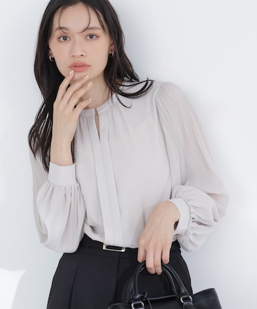 メタルポイント楊柳ブラウス