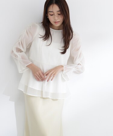 シアーペプラムブラウス