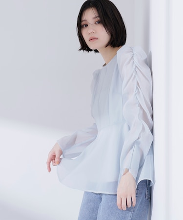 シアーペプラムブラウス