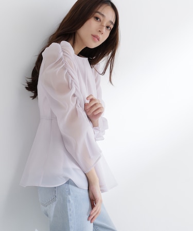 シアーペプラムブラウス