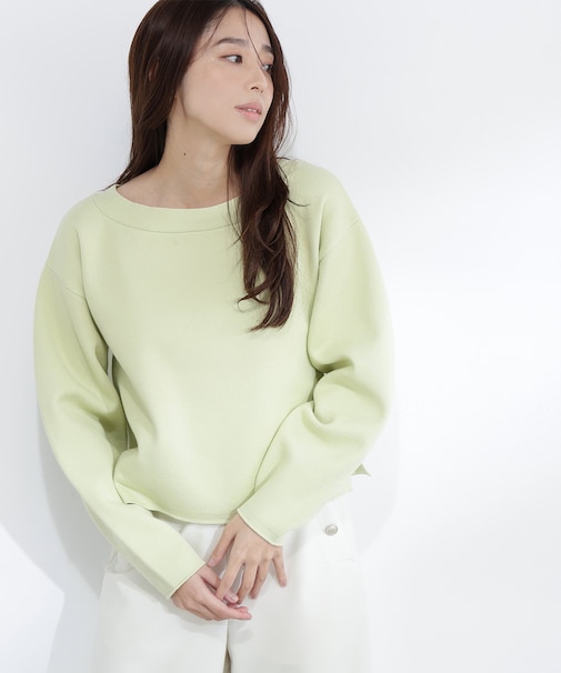 スウェットライクフォルムニット