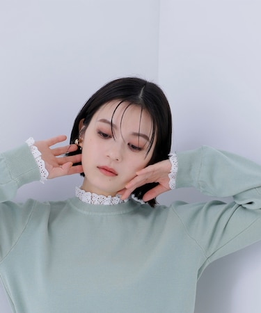 レースフリルドッキングニット