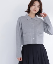 “きちんと見え上手”な襟付きニット