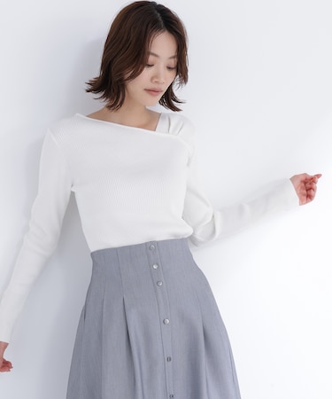 ショルダータックアシメネックニット