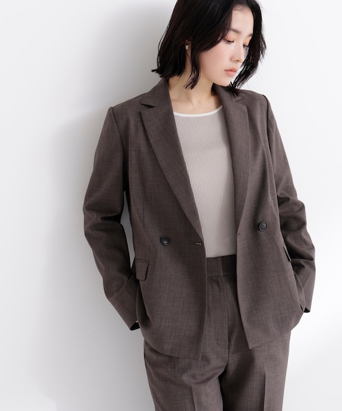 ナチュラルビューティーベーシック/テーラードジャケットの通販｜&mall