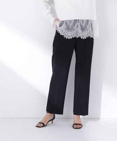 スタイルアップストレートパンツ