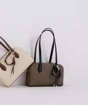 チャームデコラキャンバスボストンバッグ