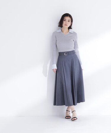 メタルバックルフレアスカート