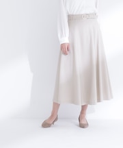 メタルバックルフレアスカート