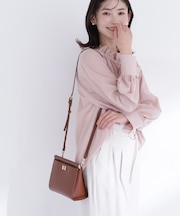 スピンロックスクエアショルダーバッグ