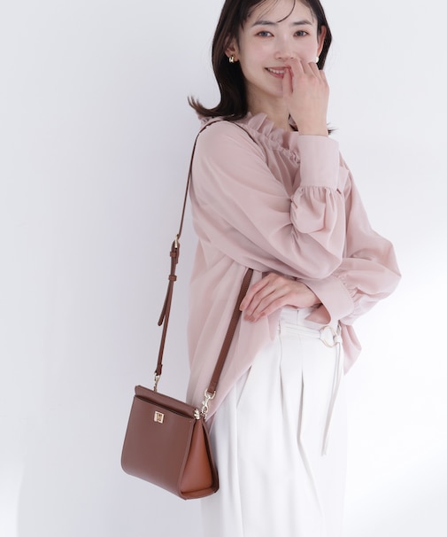 スピンロックスクエアショルダーバッグ