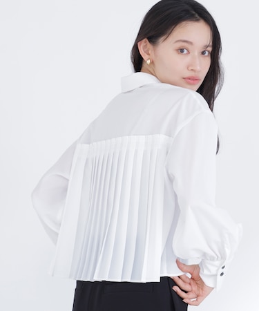 バックプリーツデザインシャツ
