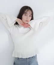 柄編みフレアスリーブニット