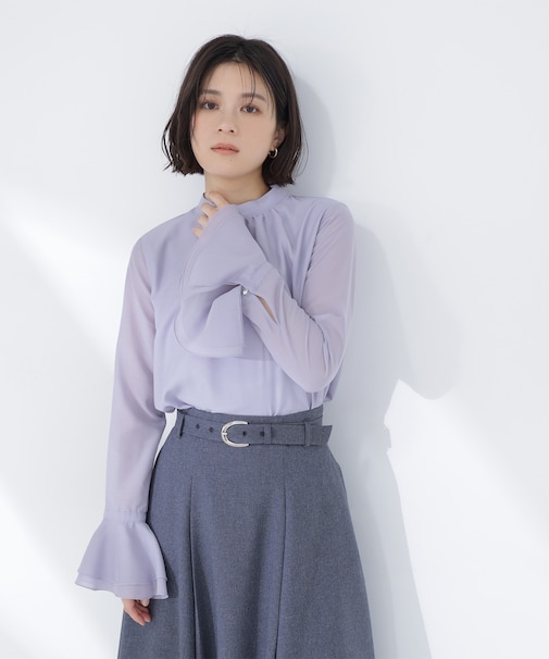 フレアカフスシアーブラウス