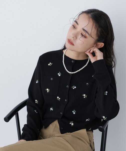 〈N.〉フラワー刺繍ポケットカーデ