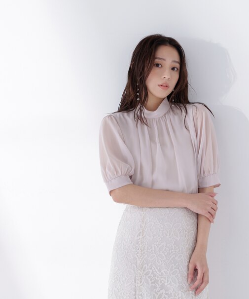 ハイネックシアースリーブブラウス半袖