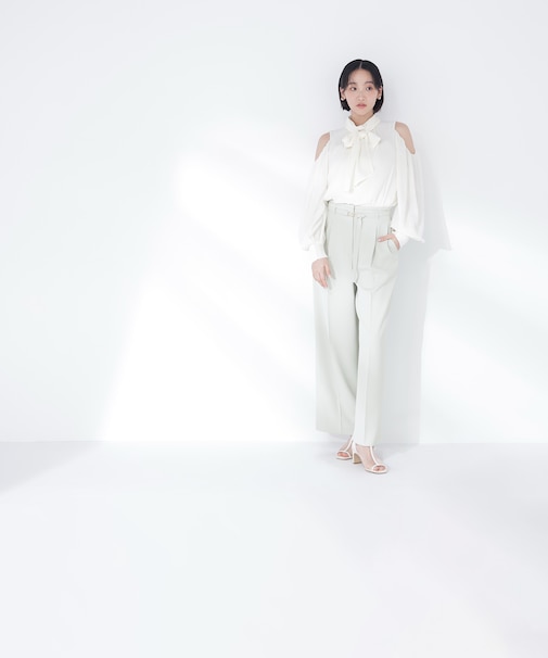 ＜骨格ウェーブ＞ハイウエストベルテッドパンツ