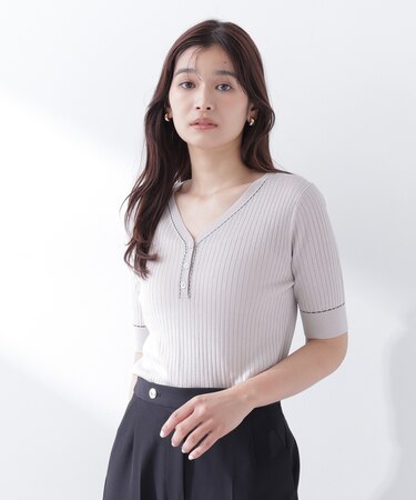 フロントボタンステッチニット