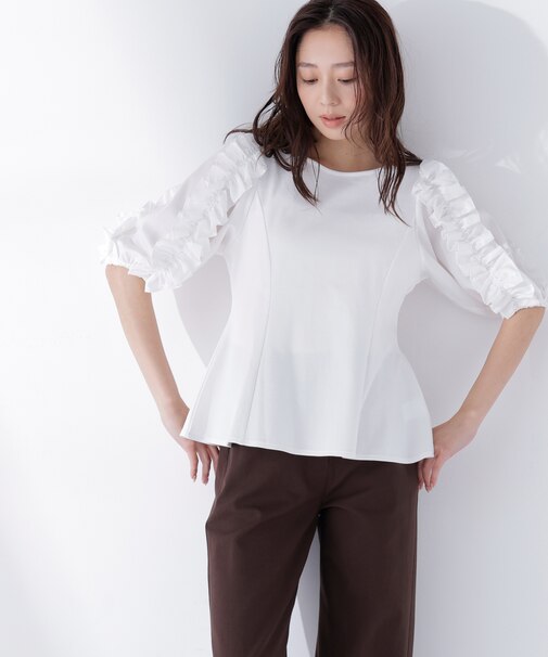 フリルスリーブドッキングカットソー