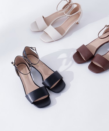 ワイドカバードサンダル