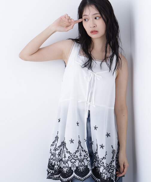 〈N.〉エンブロイダリーキャミチュニック