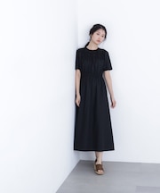 〈N.〉ローンタックショルダーワンピース