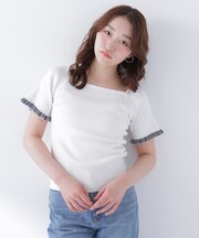 ボーダーフリルスリーブニット