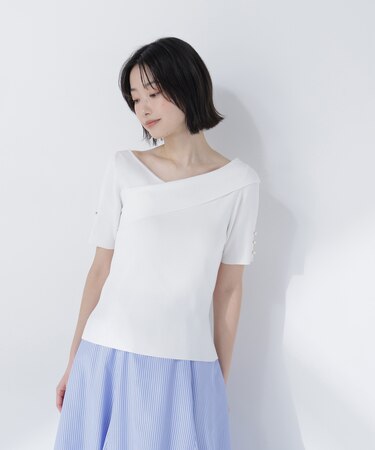 クロスネックリブニット