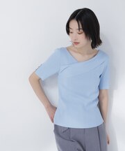 クロスネックリブニット