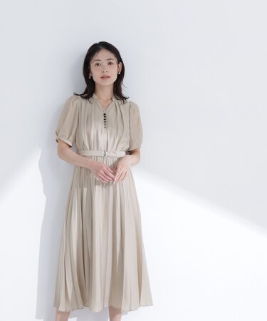 フロントボタンプリーツワンピース