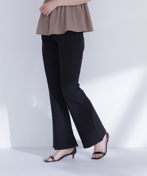 フレアデニムパンツ