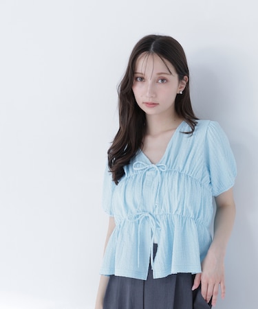 フロントリボンシュリンクカットソー