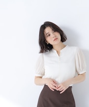 ラインパール楊柳ブラウス