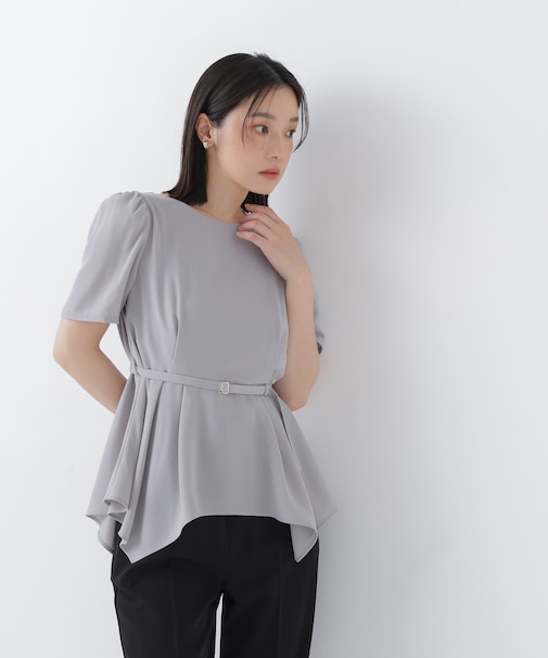 イレヘムペプラムブラウス