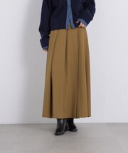 チノプリーツスリットスカート