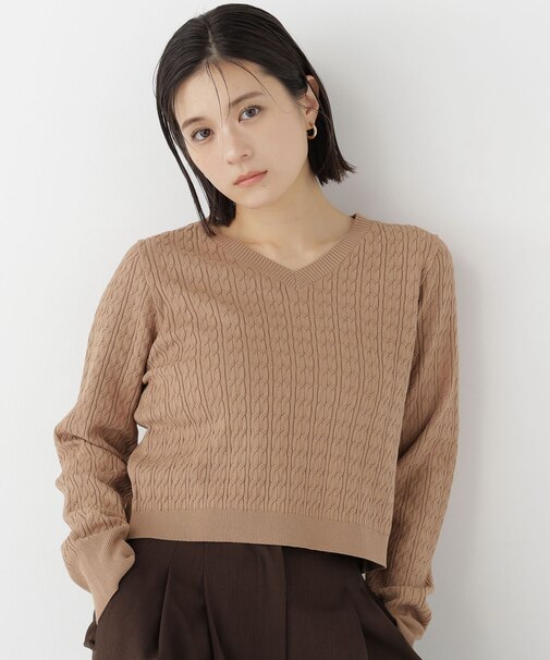 ケーブルショートニット
