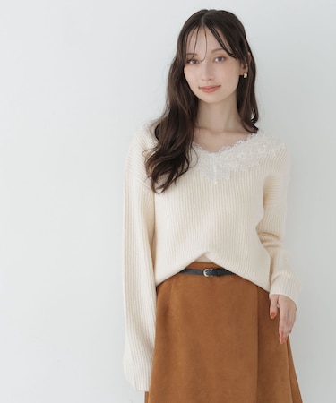 レーストリムVネックニット